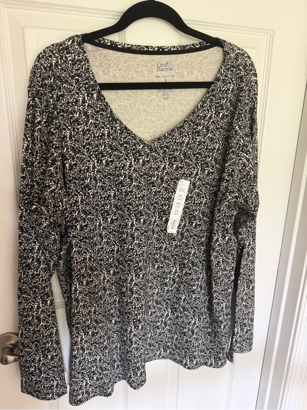croft & barrow Black and White Marled V-Neck Long Sleeve Top